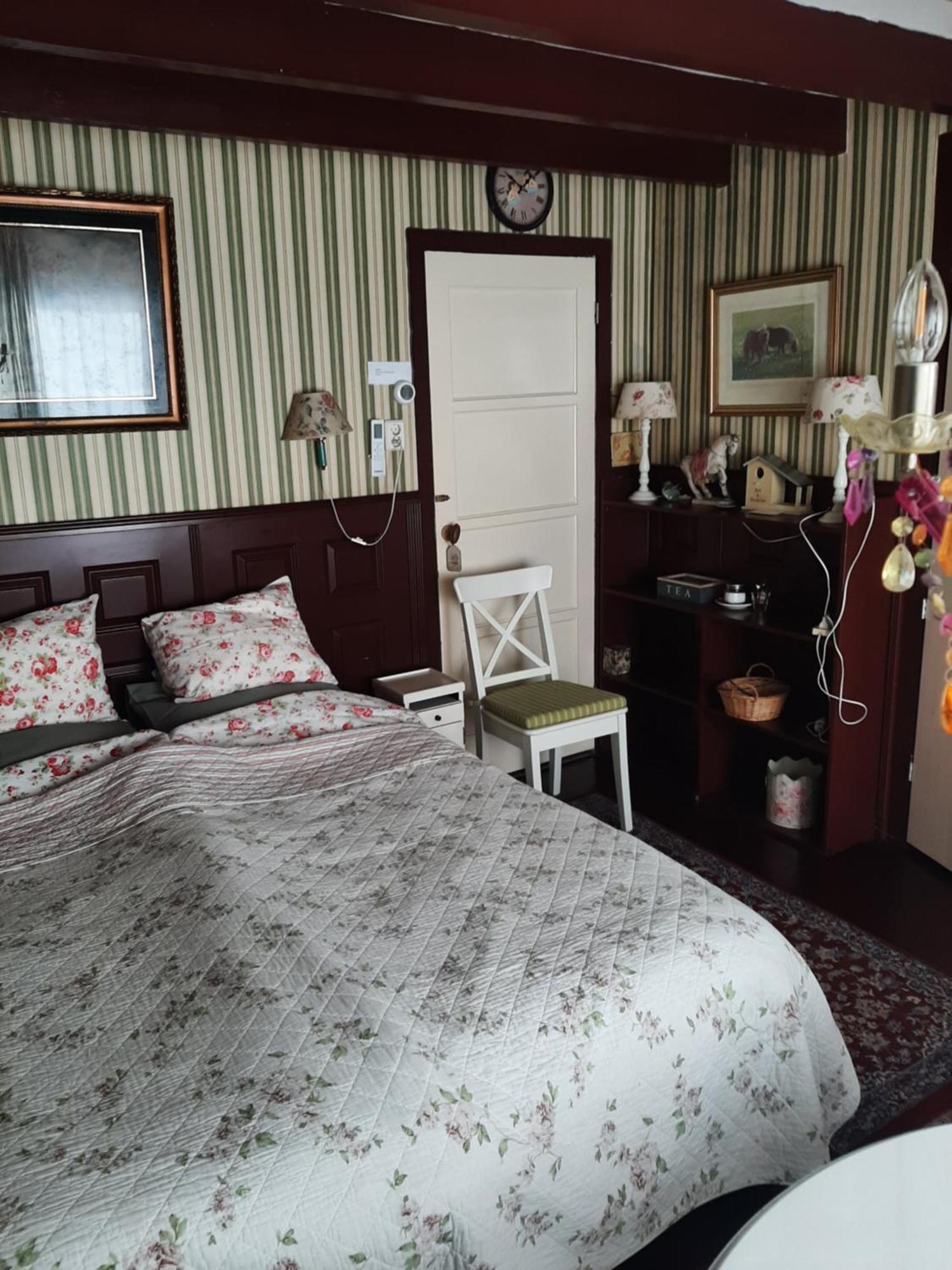 Bed And Breakfast Het Oude Bos Wijnjewoude Экстерьер фото